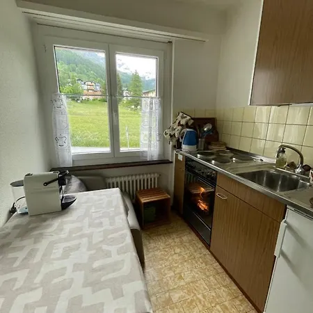 Apartment Ideally Located 3.5 Flat *