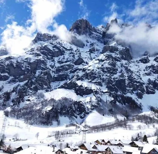 Ideally Located 3.5 Flat Lägenhet *