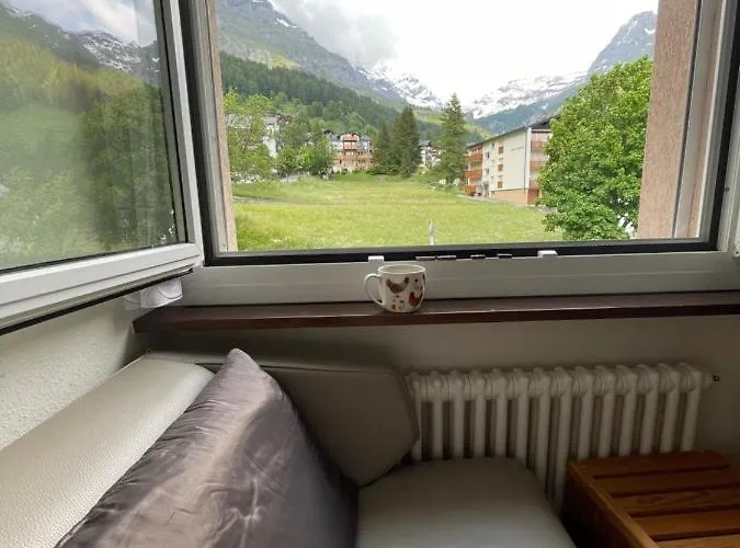 Ideally Located 3.5 Flat Lägenhet Leukerbad